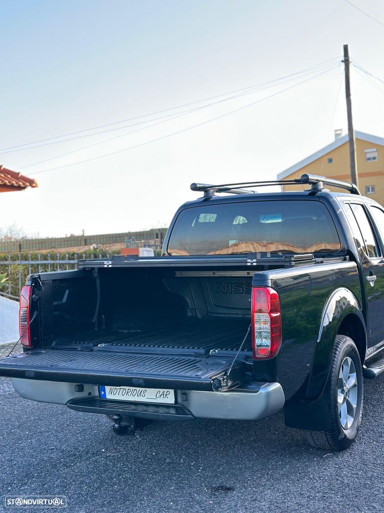 Nissan Navara 2.5 dCi CD LE Hi-Tech +P.Premium AT 4WD - 10