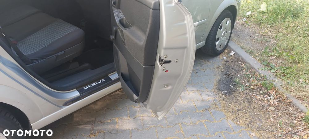 Opel Meriva - 16