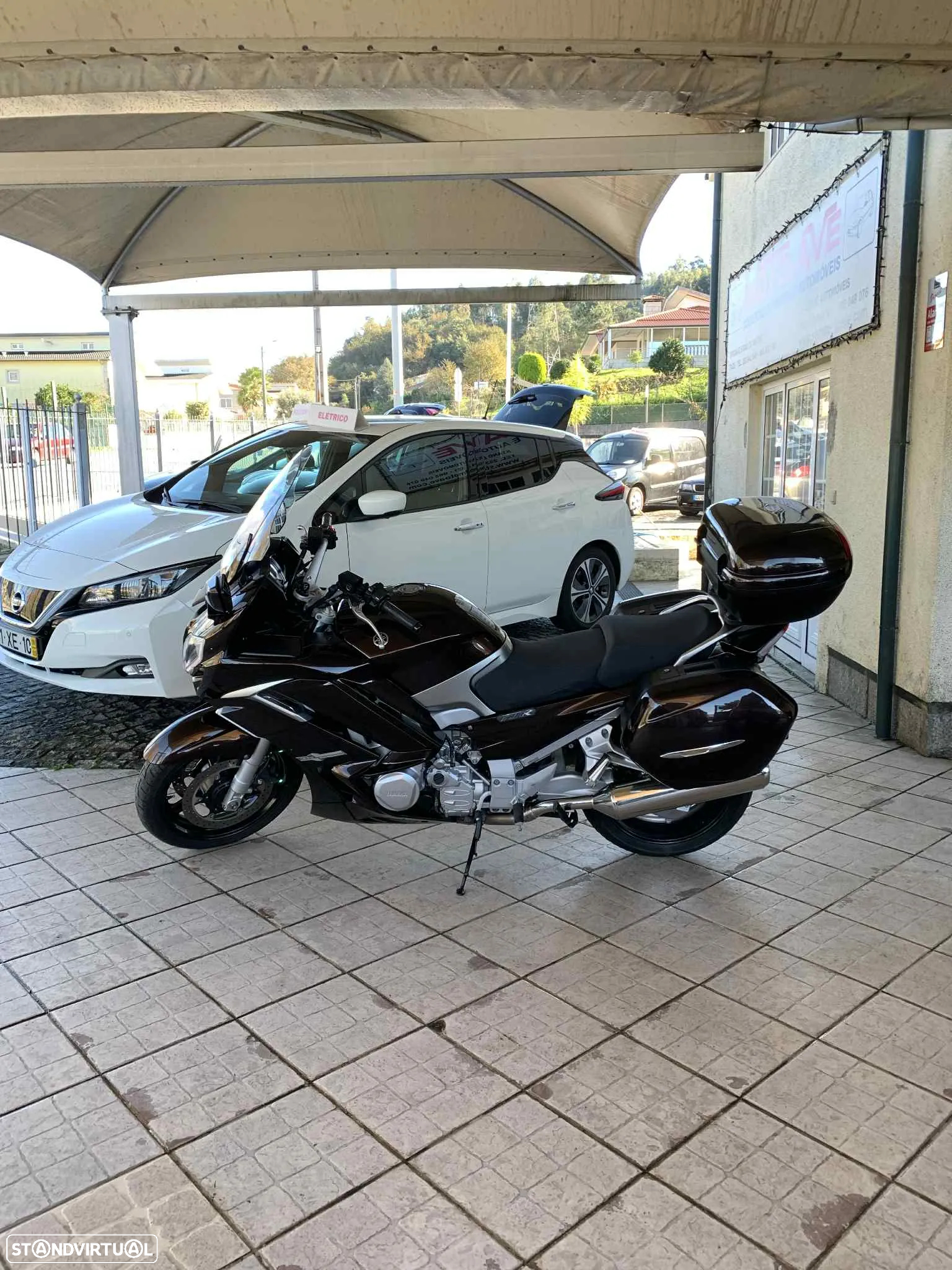 Yamaha FJR - 2