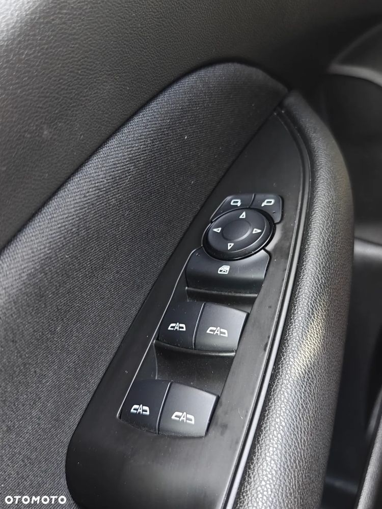 Opel Insignia 2.0 Automatik Business Edition - 10