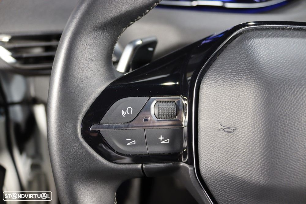 Peugeot 5008 1.5 BlueHDi Allure Pack EAT8 - 20