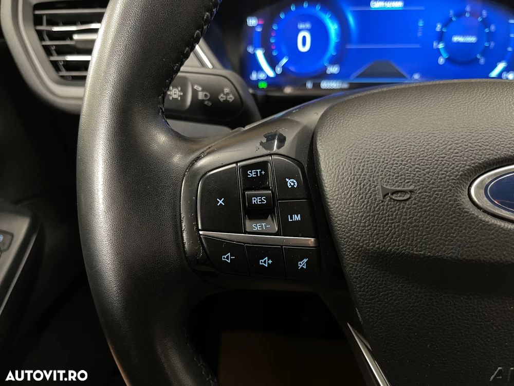 Ford Kuga 1.5 EcoBoost FWD Titanium - 23