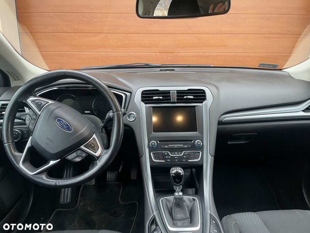 Ford Mondeo 1.5 EcoBoost Titanium - 11
