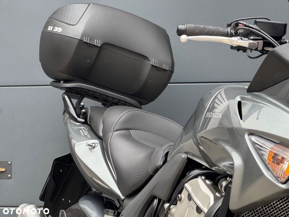 Honda CBF - 6