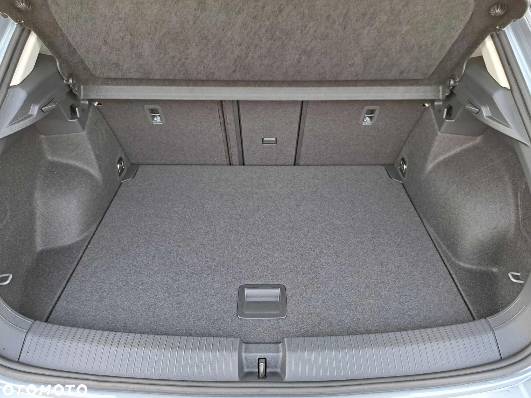 Volkswagen T-Roc 1.5 TSI Life Plus DSG - 22