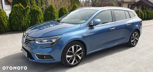 Renault Megane Grandtour ENERGY TCe 140 EDC BOSE EDITION