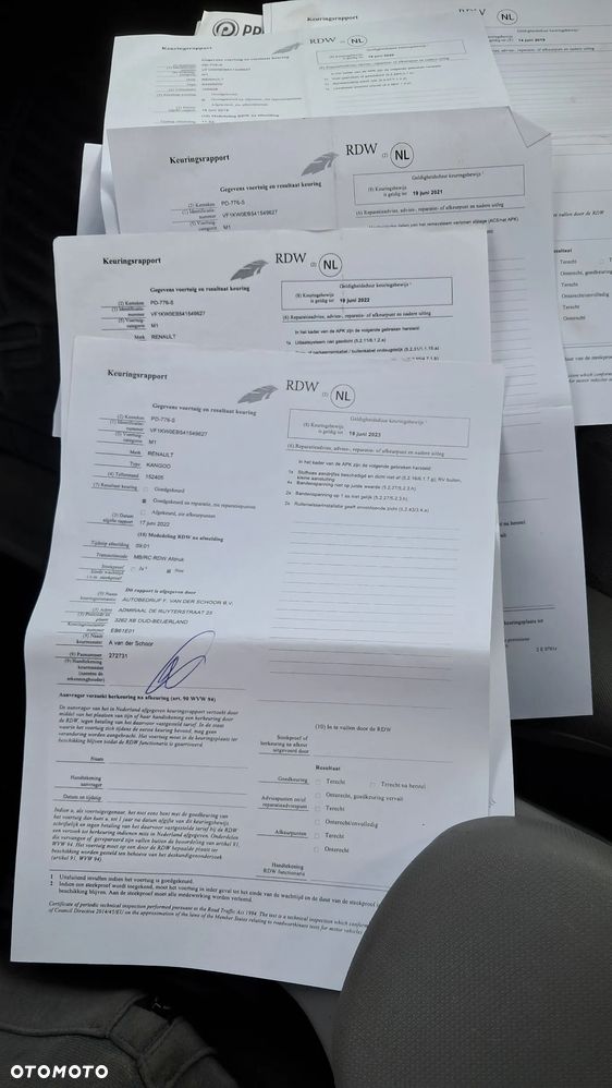 Renault Kangoo 1.6 8V 90 Happy Family - 10