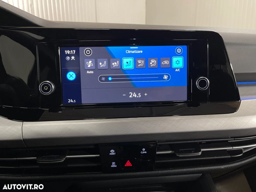 Volkswagen Golf 2.0 TDI SCR Life - 20