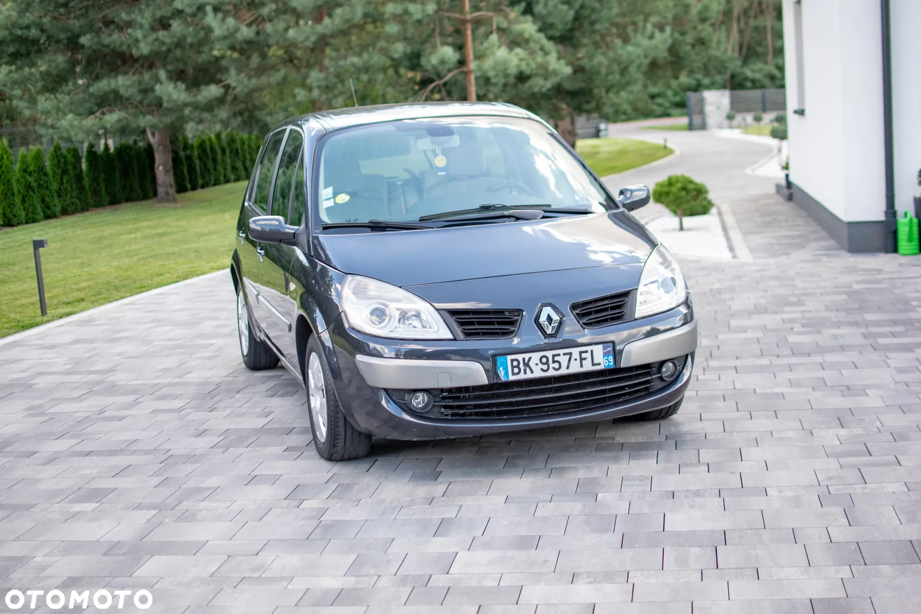 Renault Scenic - 10