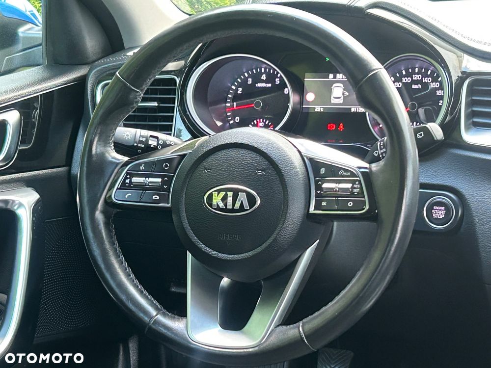 Kia Ceed 1.4 T-GDI OPF Platinum Edition - 29