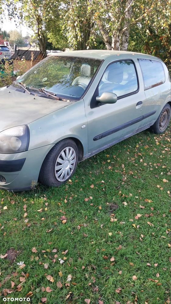 Renault Clio - 1