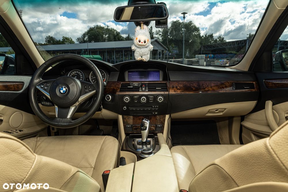 BMW Seria 5 535d - 11