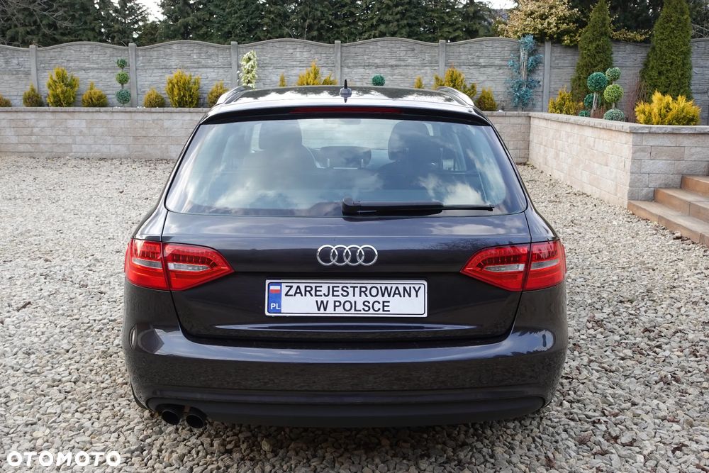 Audi A4 Avant - 10