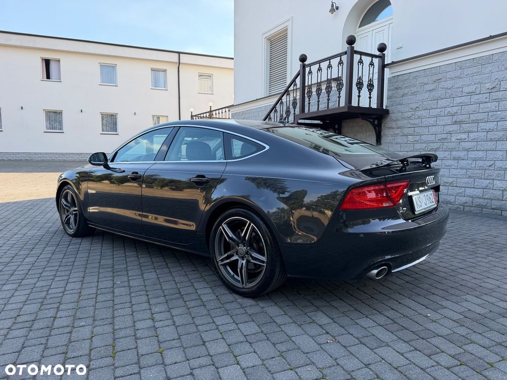Audi A7 Sportback - 13