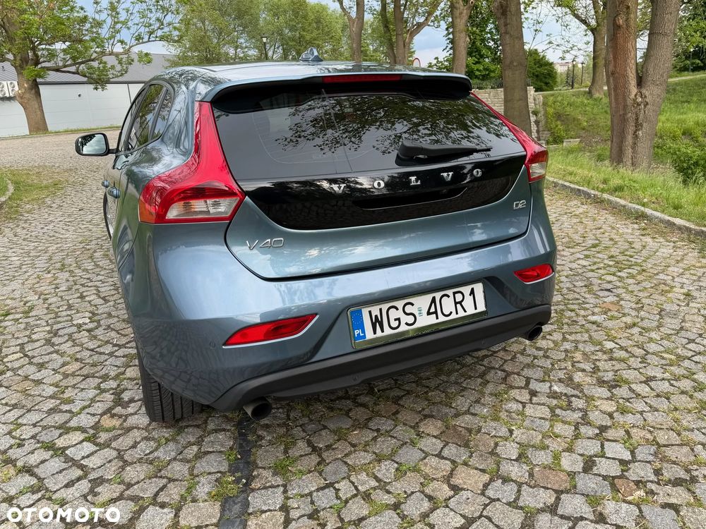 Volvo V40 D2 Kinetic - 2