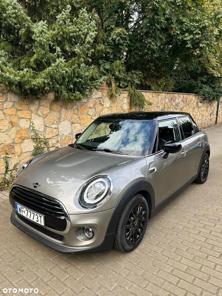 MINI Cooper Standard - 2