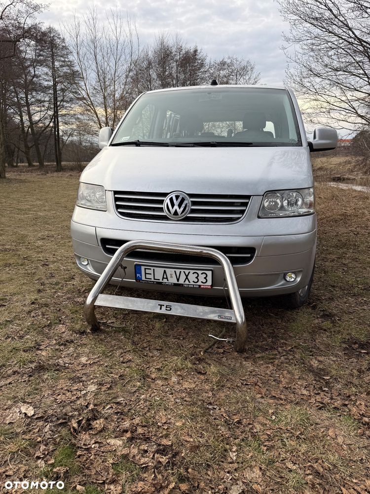 Volkswagen Multivan - 20