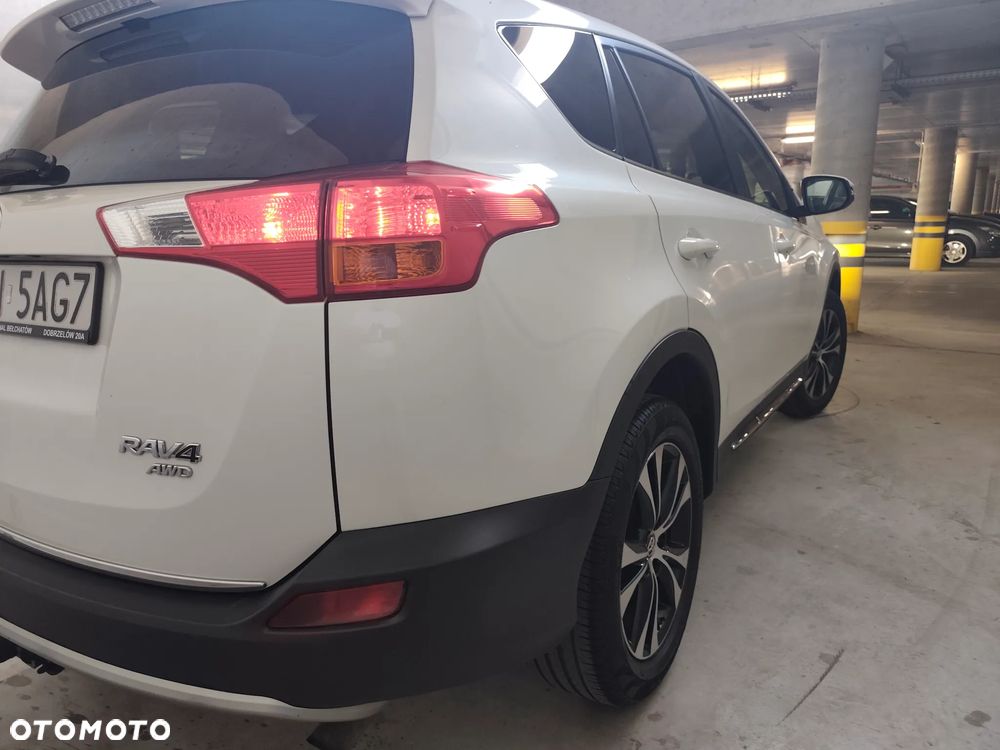 Toyota RAV4 2.0 D-4D Prestige - 16