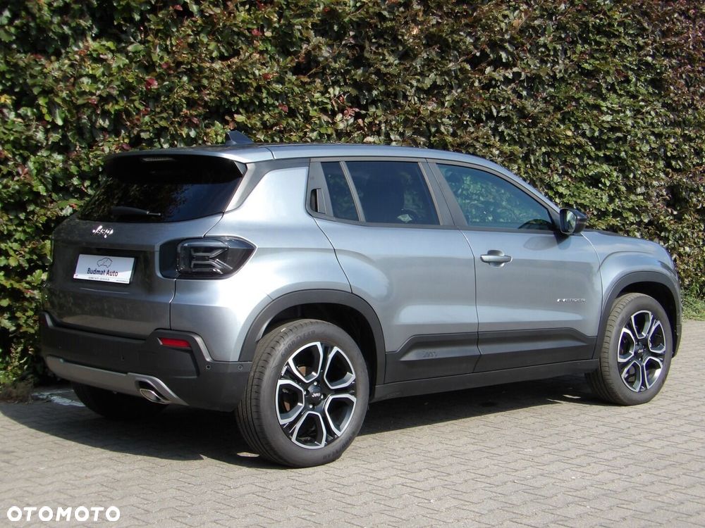Jeep Avenger - 32