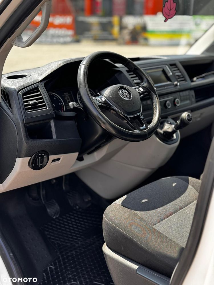 Volkswagen Transporter - 7