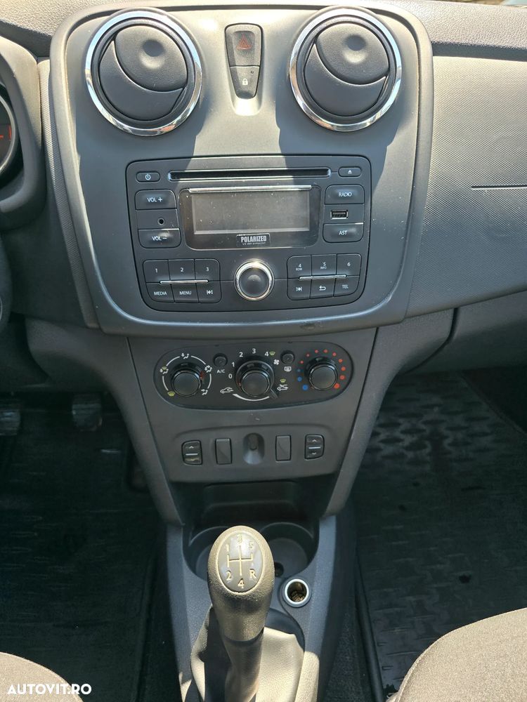 Dacia Logan - 8