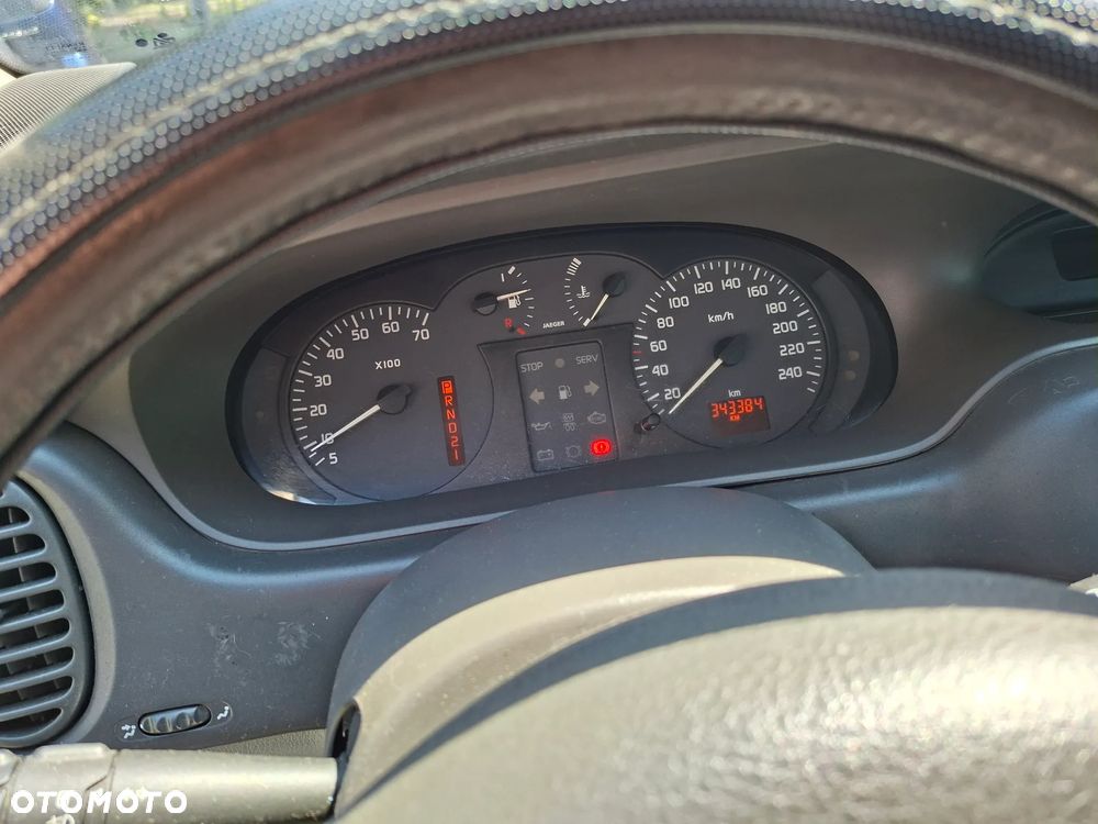 Renault Scenic - 8