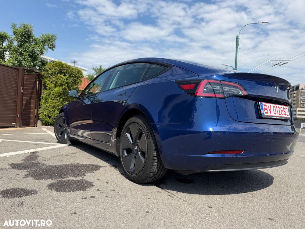 Tesla Model 3 Standard - 4