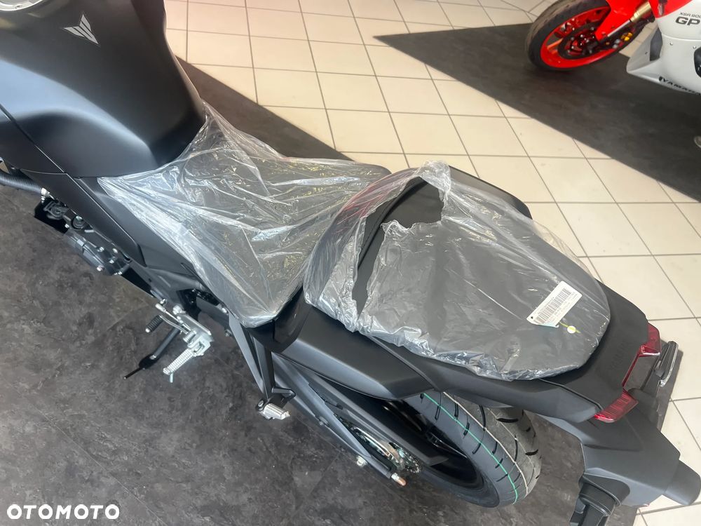 Yamaha MT - 10