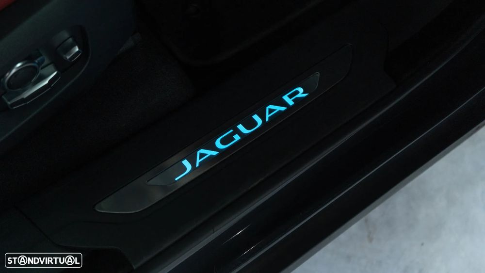 Jaguar F-Pace P400e AWD R-Dynamic HSE - 22