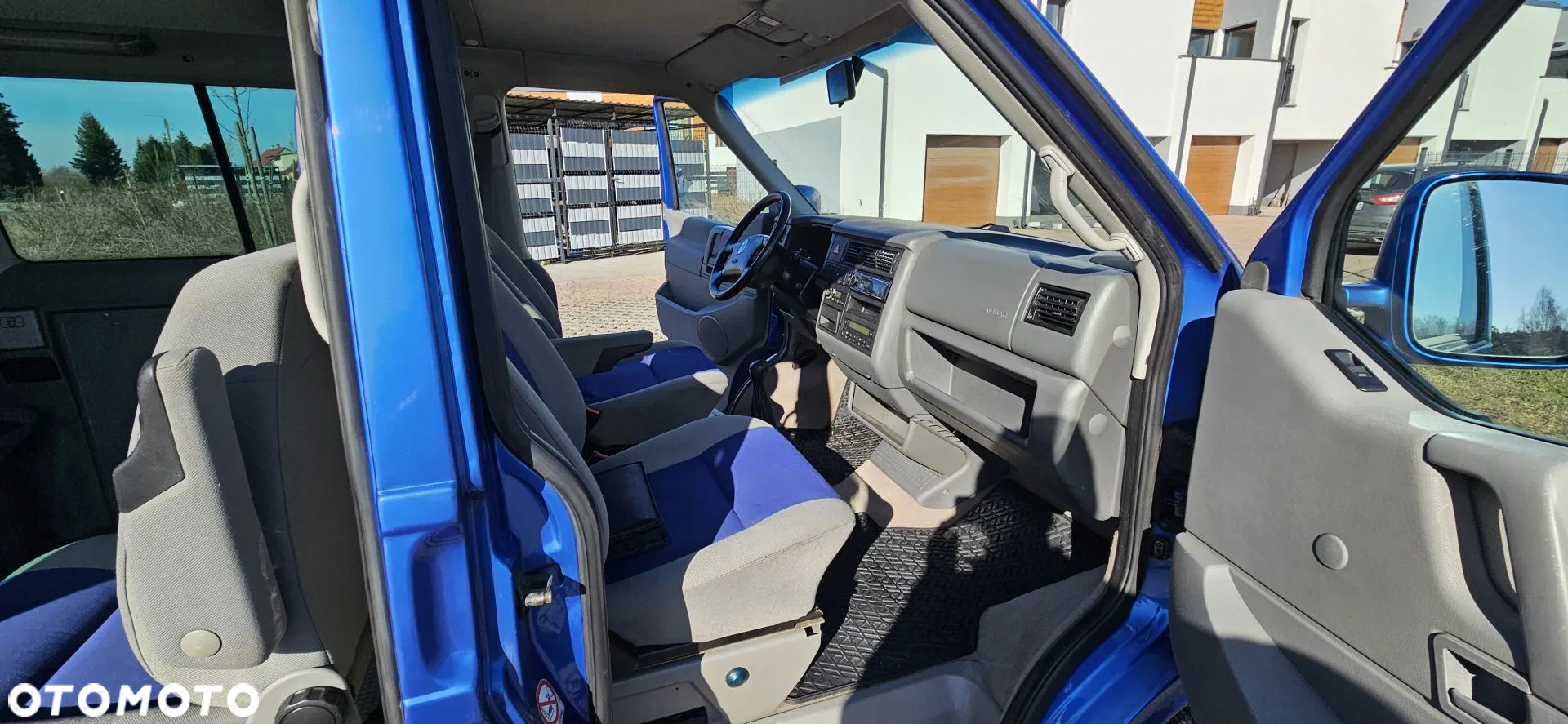 Volkswagen Multivan TDI - 17