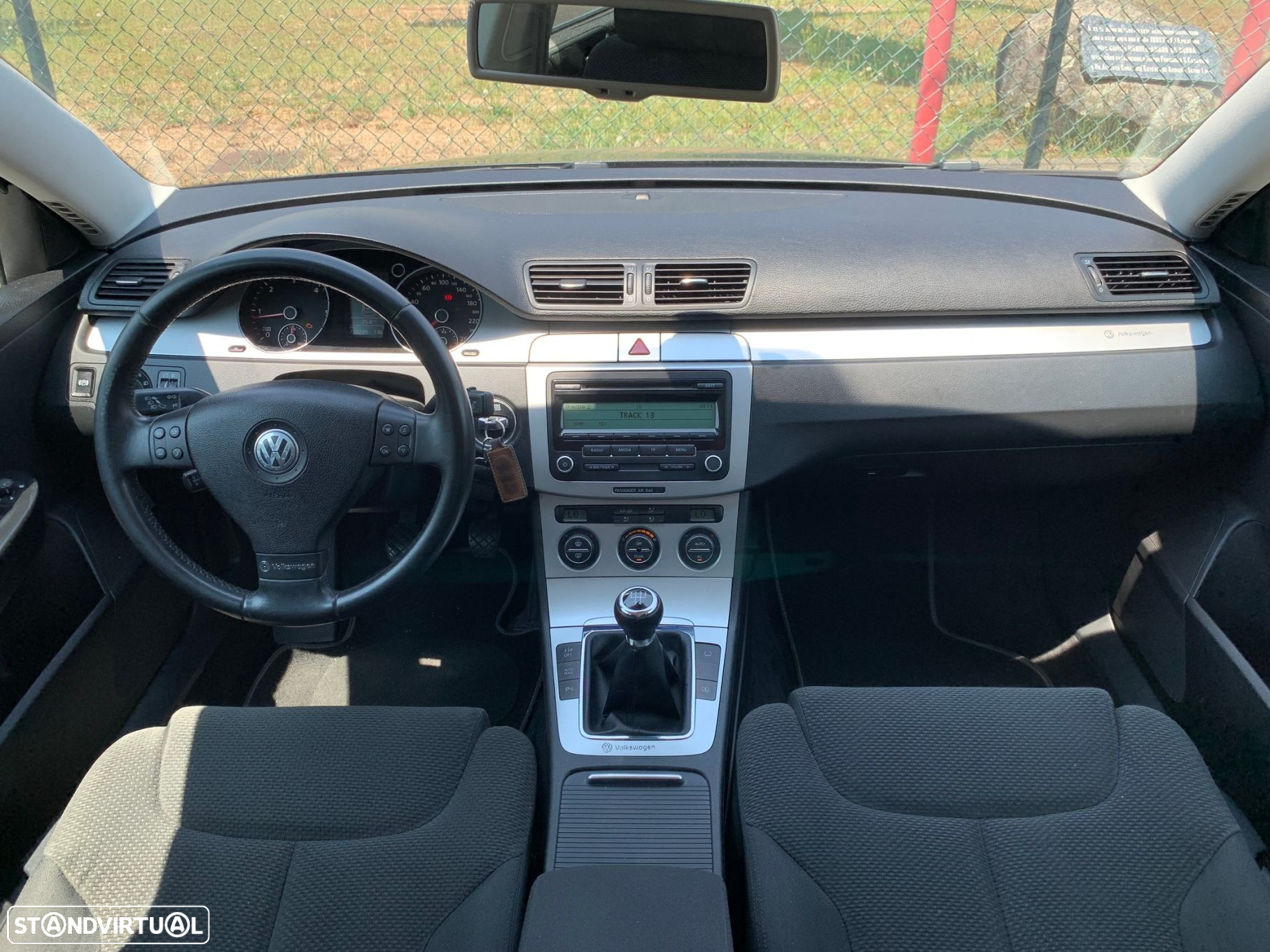 VW Passat 2.0 TDI BM Confortline - 51