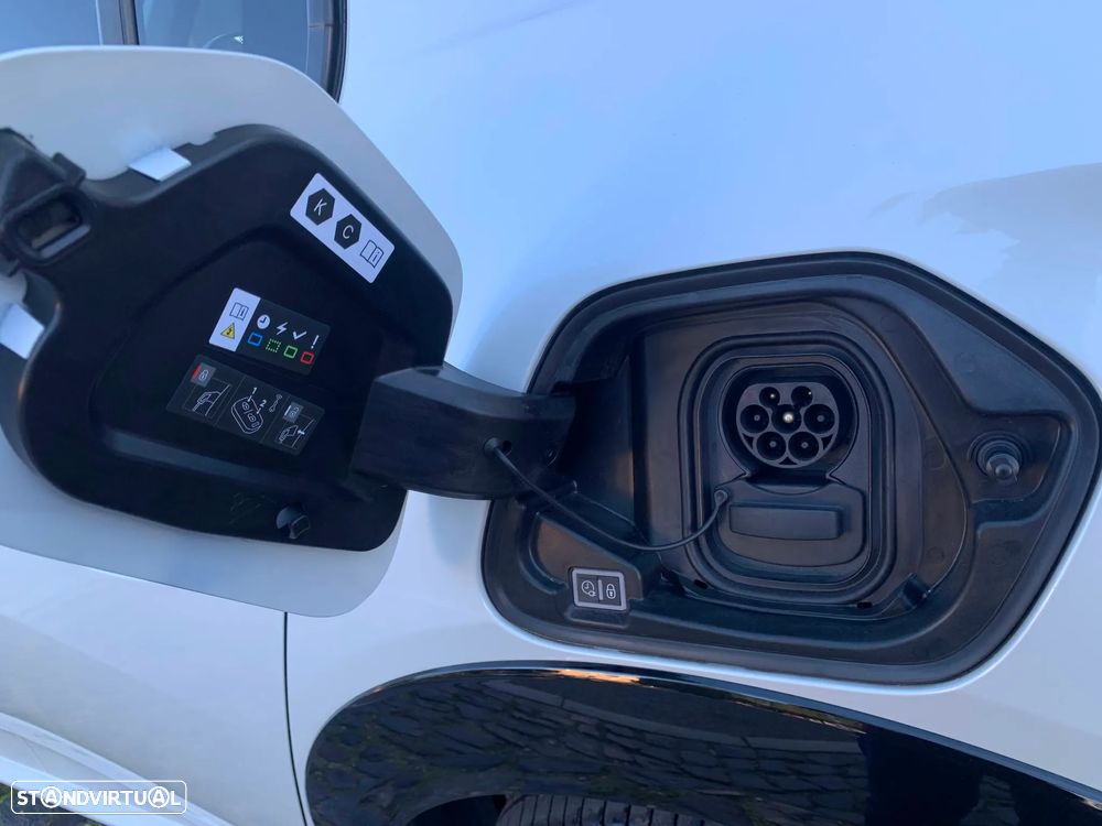 Peugeot e-208 50 kWh Allure Pack - 15