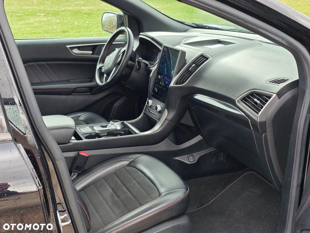 Ford Edge - 26
