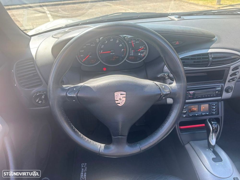 Porsche Boxster - 33