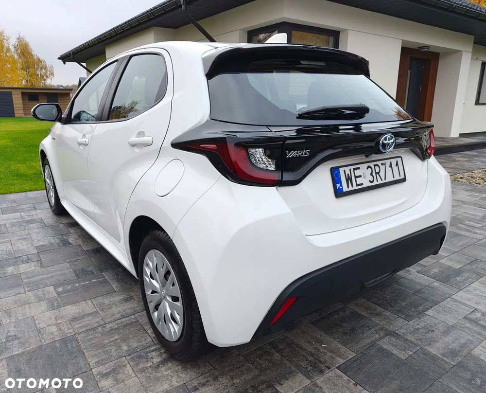 Toyota Yaris 2021 photo 3