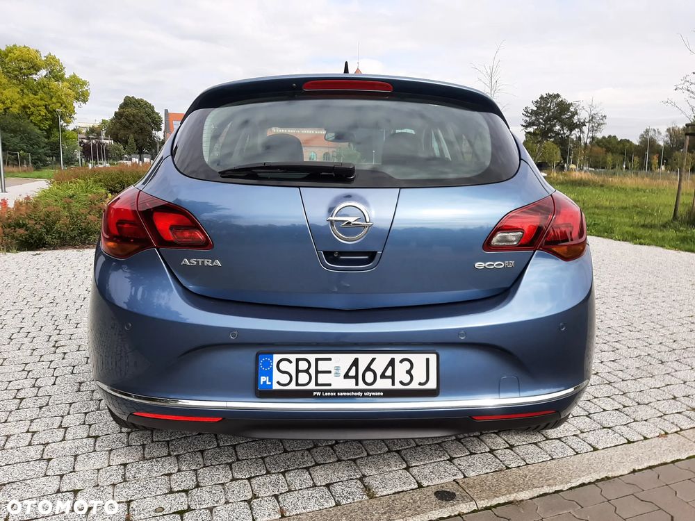 Opel Astra 1.4 Turbo Exklusiv - 7