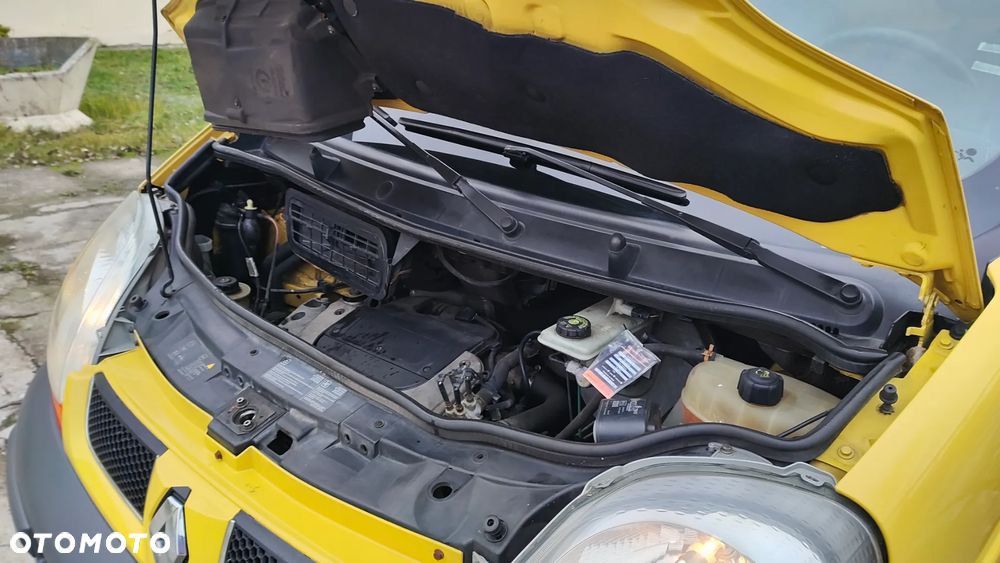 Renault Trafic - 13