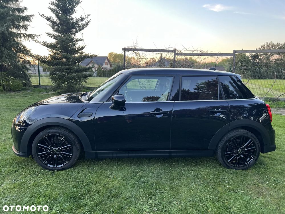 MINI Cooper Standard - 4
