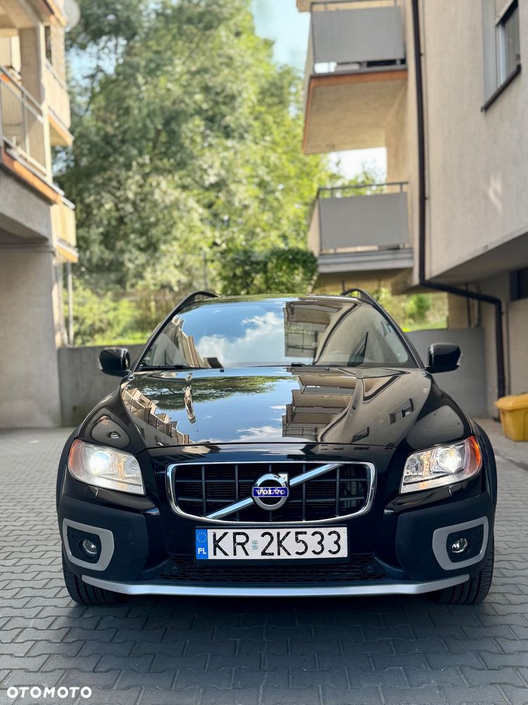 Volvo XC 70 - 1