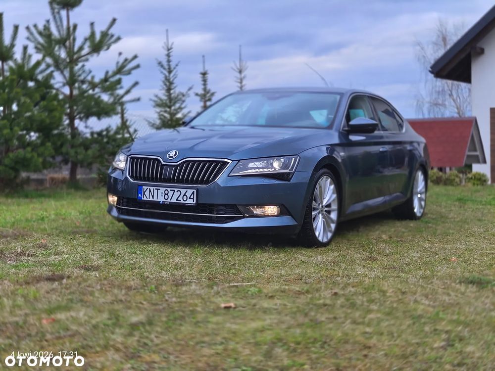Skoda Superb 2.0 TDI L&K - 2