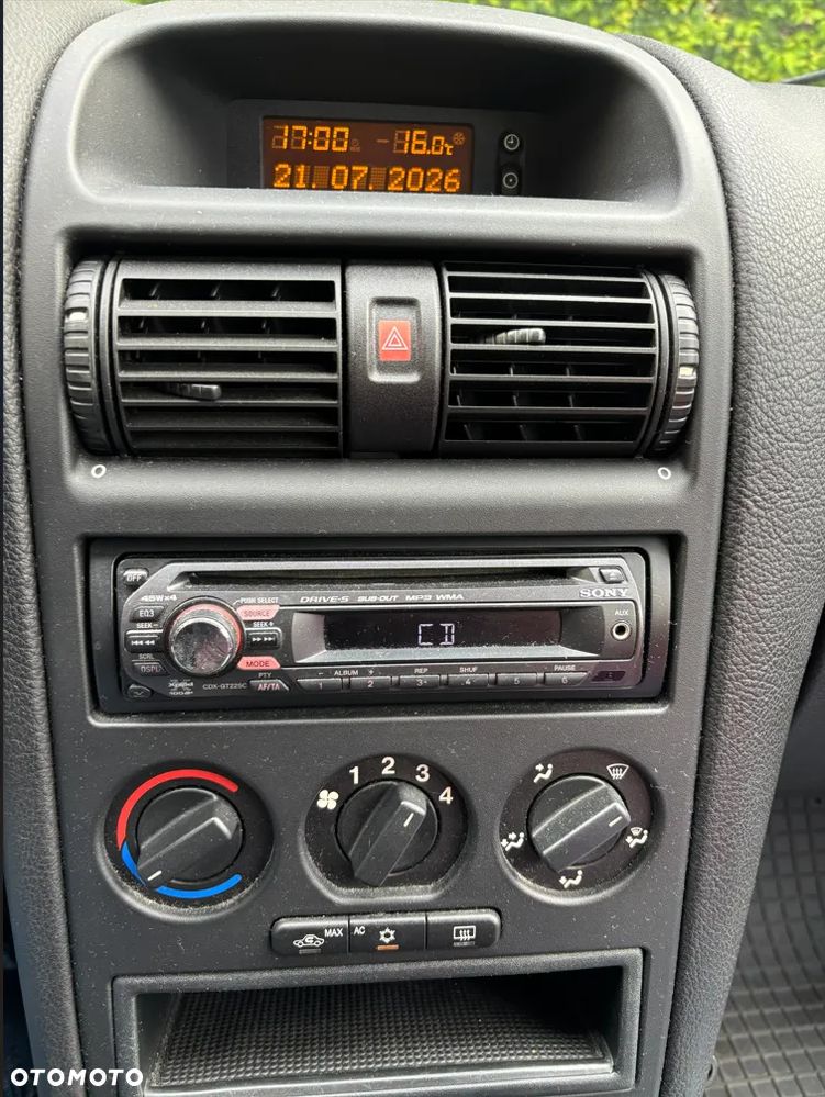Opel Astra - 7