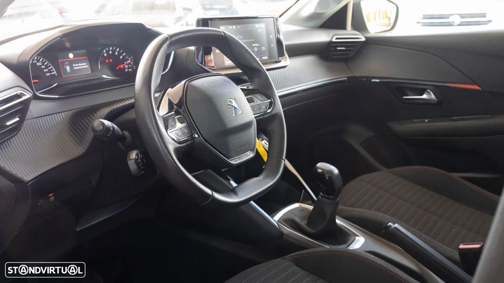 Peugeot 208 1.2 PureTech Active Pack - 4