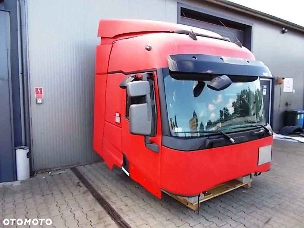 RENAULT GAMA T RANGE 460 DTI KABINA KOMPLETNA - 1