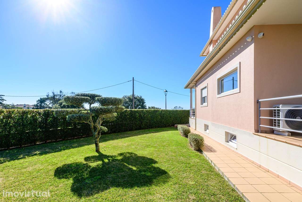 Moradia T3 com Jardim e Garagem | Construída em 2011 | São Pedro... - Grande imagem: 2/59