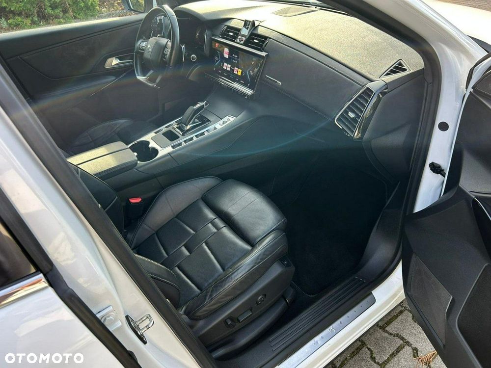 DS Automobiles DS 7 Crossback 1.6 E-Tense 4x4 Opera - 11