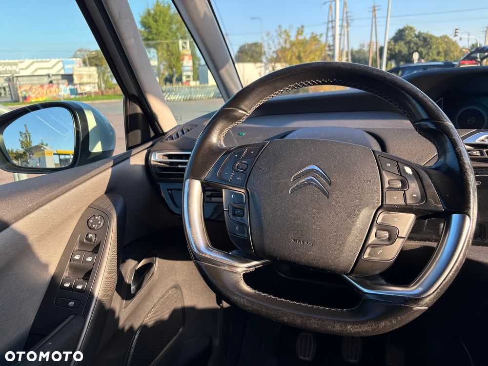 Citroën C4 Picasso 1.6 e-HDi Exclusive - 18