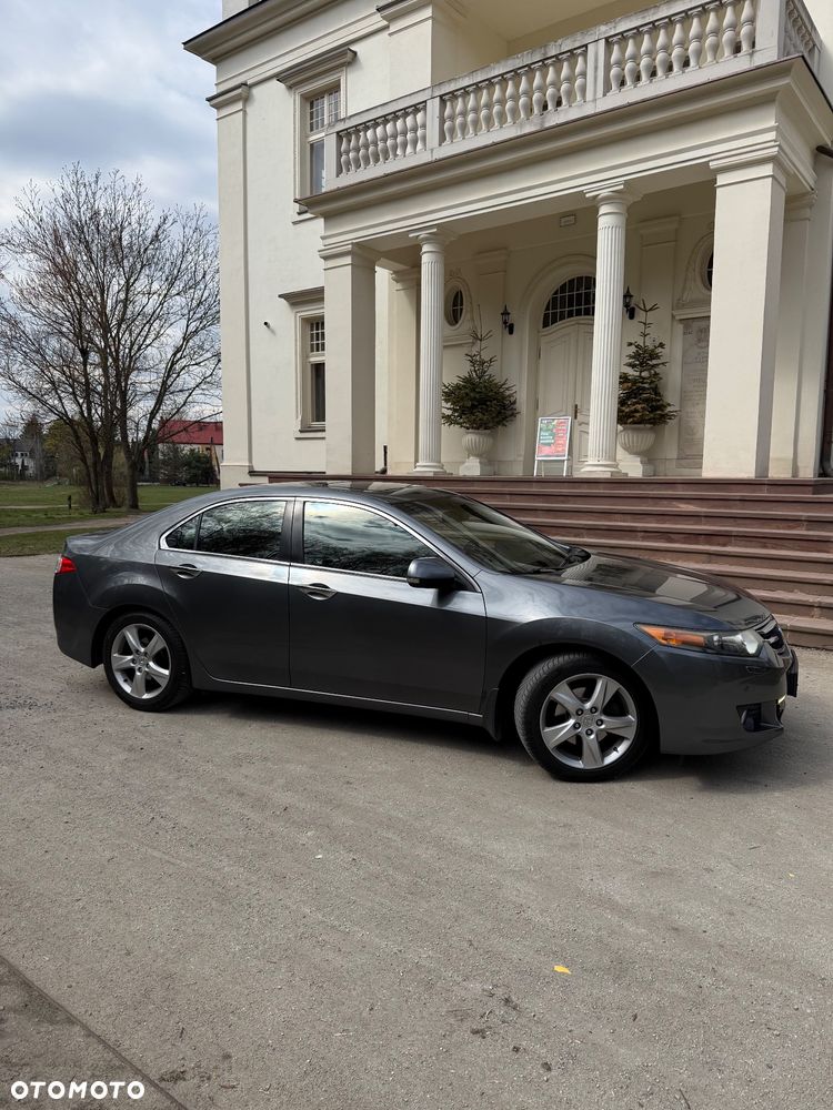 Honda Accord 2.0 Elegance Nav - 2