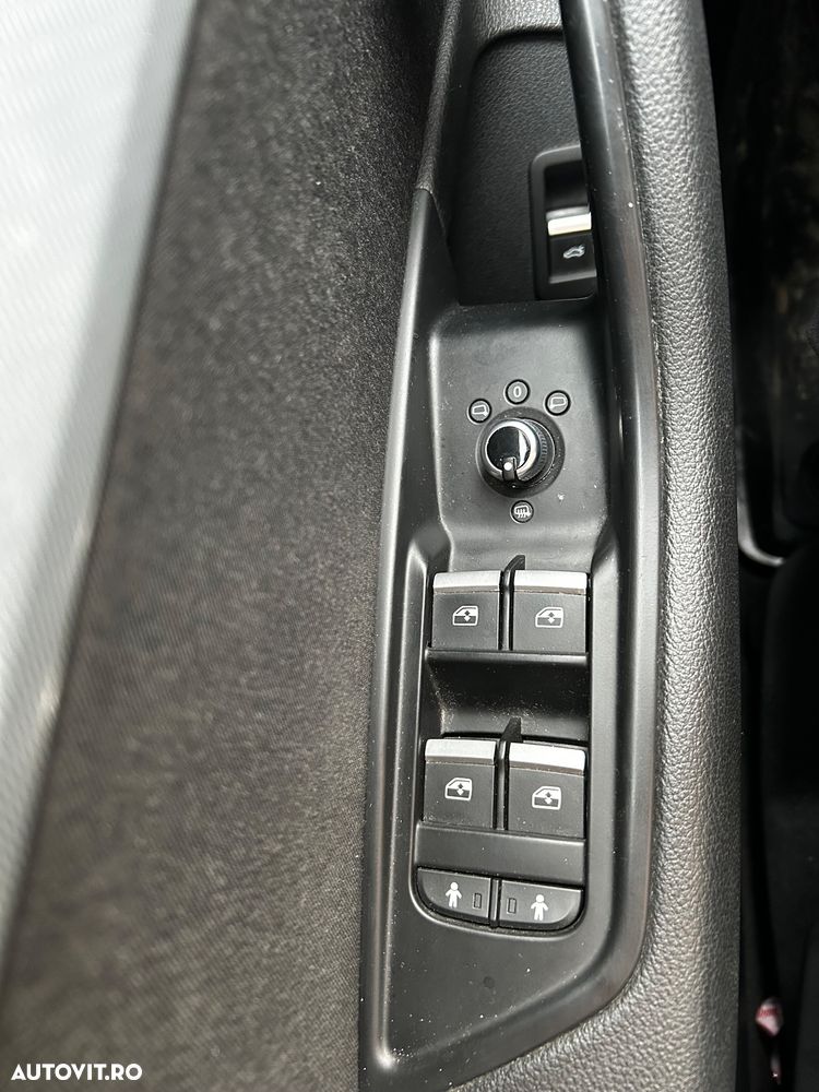 Audi A4 2.0 TDI S tronic - 7