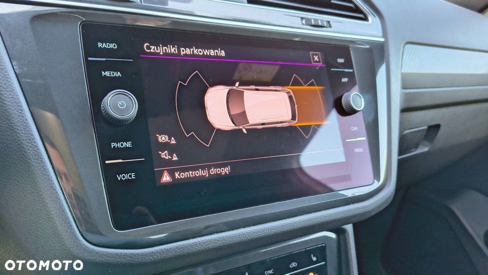 Volkswagen Tiguan - 17