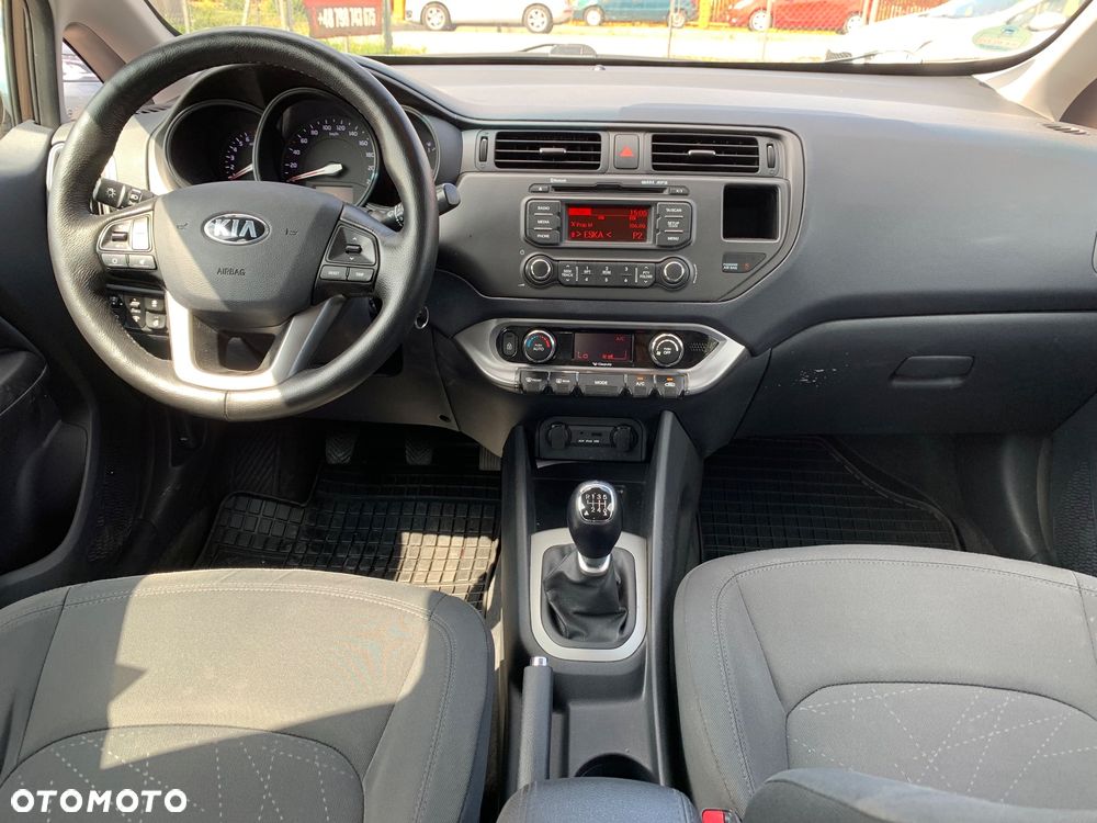 Kia Rio 1.2 Business Line - 22